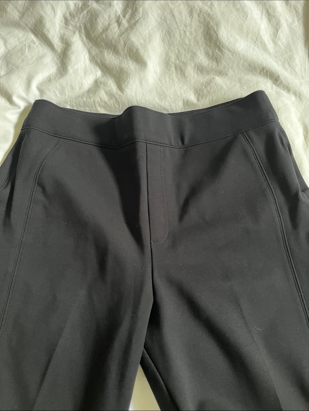 SPANXsupersmooth® PerfectFit
Ponte Slim Straight Pant in black size Large - Picture 3 of 11